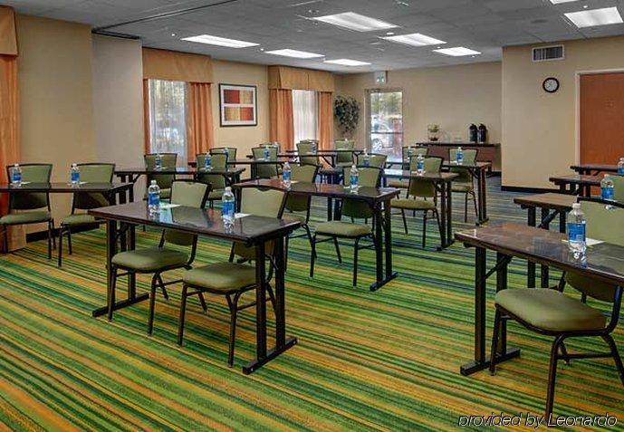 Fairfield Inn & Suites Denver Airport Negocio foto